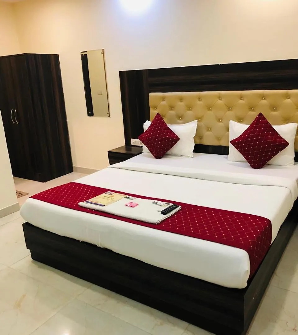 Hotel Premium Near Igi Airport Delhi  New Delhi